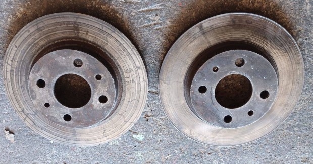 Lada els� f�kt�rcs�k, bet�tekkel