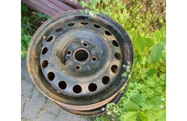Lada fm felnik