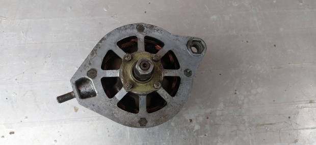 Lada genertor G221 12V