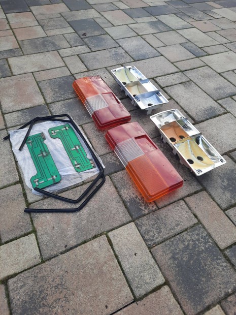 Lada h�ts� l�mpa l�mpap�r 2105 elad�!