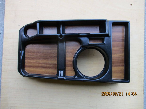 Lada kardnbox