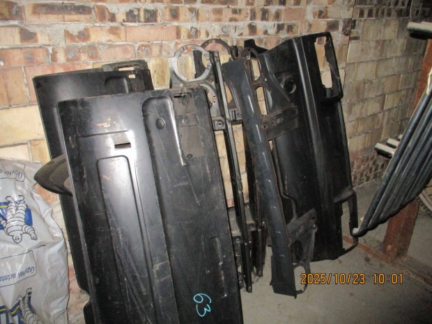 Lada karosszria elemek