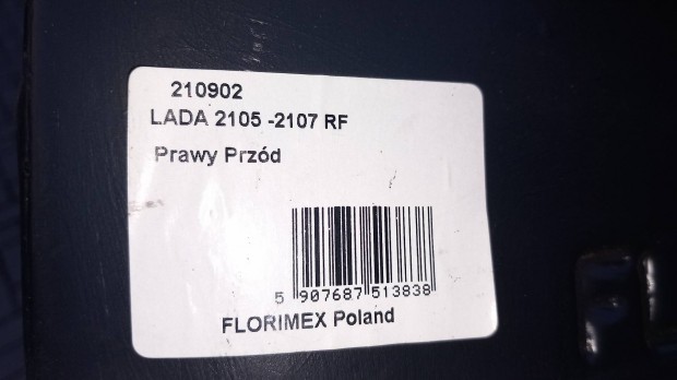 Lada műanyag dobbetét