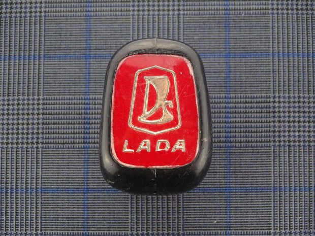 Lada retro vltgomb