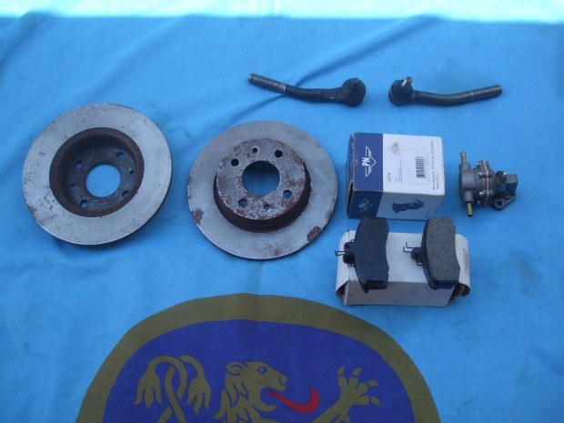 Lada szamara alkatr�szek