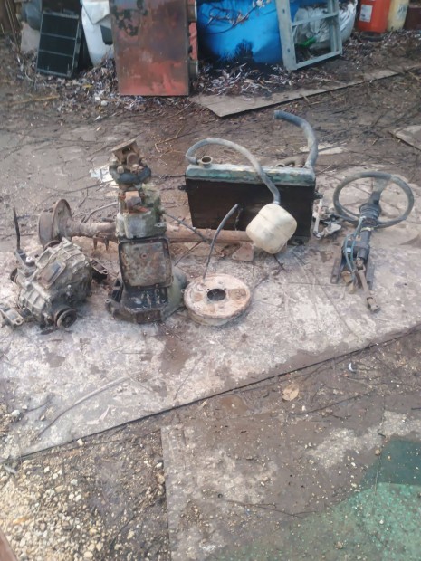 Ladanva 1.6 .alkatrszei eladk