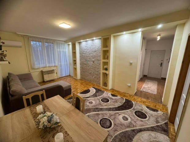 Lak�s Debrecen Belv�ros (Libakert)