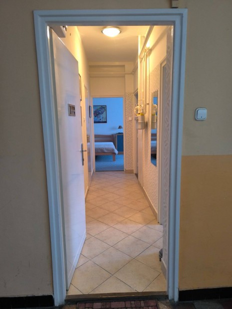 Lak�s kiad�s Zalaegerszegen