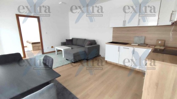 Lakhat�si megold�s a nyugd�jas �vekre, saj�t tulajdon�,