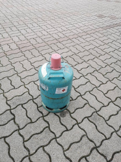 Lak�aut� lak�kocsi haj� kemping teli g�zpalack 11kg prop�n g�z t�ltet