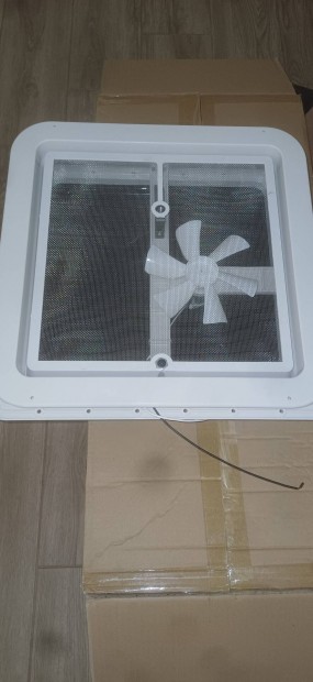 Lakaut ventiltoros tetablak 