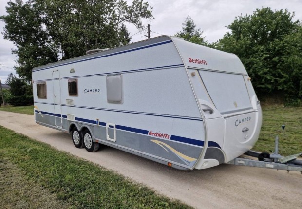 Lak�kocsi 2006os, 6-7 szem�lyes, a sz�ll�t�sban tudok seg�teni