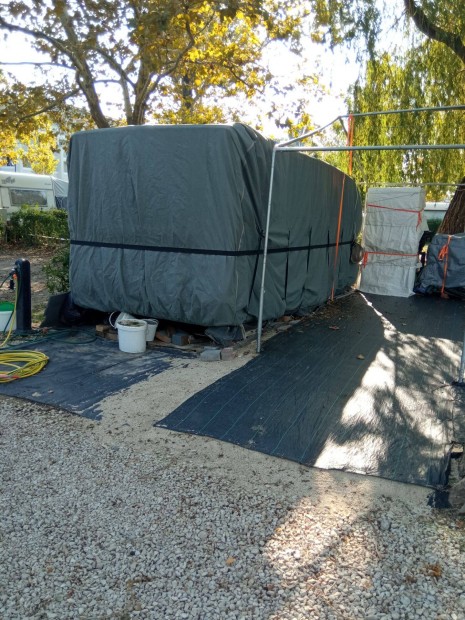 Lak�kocsi 6M-Es Telep�t�sre