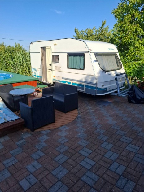 Lakkocsi Elad Chateau 430 C