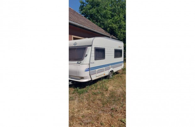 Lakkocsi, Hobby Caravan. 450-es