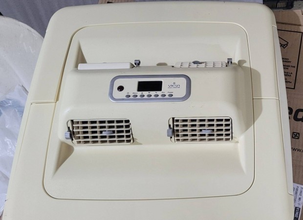 Lak�kocsi, lak�aut� kl�ma