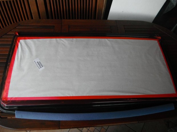 Lak�kocsi, lak�busz ablak �j 126x68cm