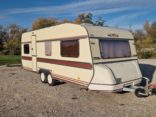 Lakkocsi nagyon j llapotban a szlltsban tudok segteni