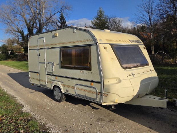 Lakkocsi nagyonj llapotban wc-tusol a szllts megoldhat