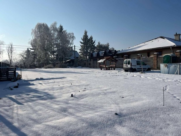 Lak��vezeti �p�t�si telek Balassagyarmaton