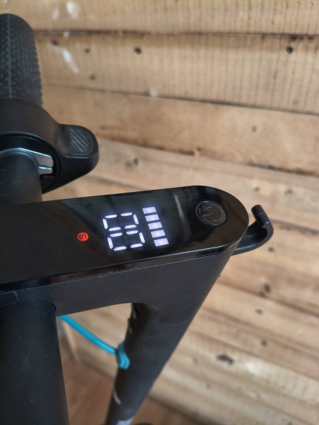 Lamax 11600 elektromos roller 