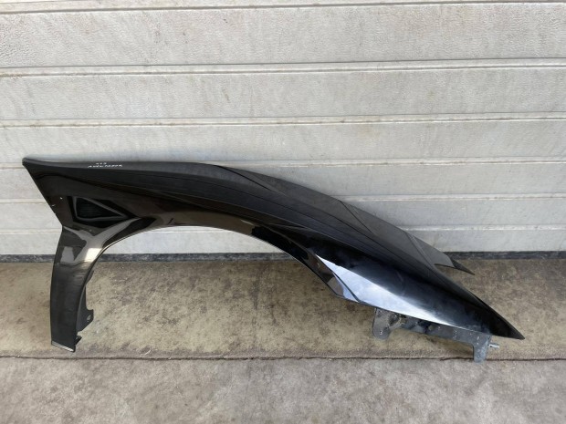Lamborghini Aventador jobb első sárvédő 470 821 022B