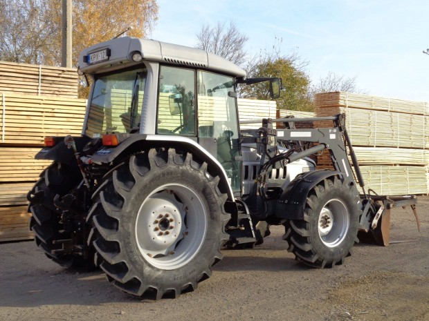 Lamborghini R4.105DT traktor