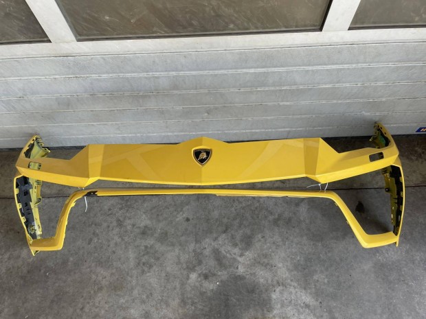Lamborghini Urus első lökhárító lökő 4ML807437