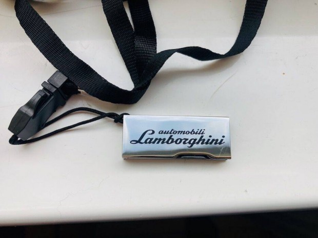 Lamborghini elegns fm USB pendriv