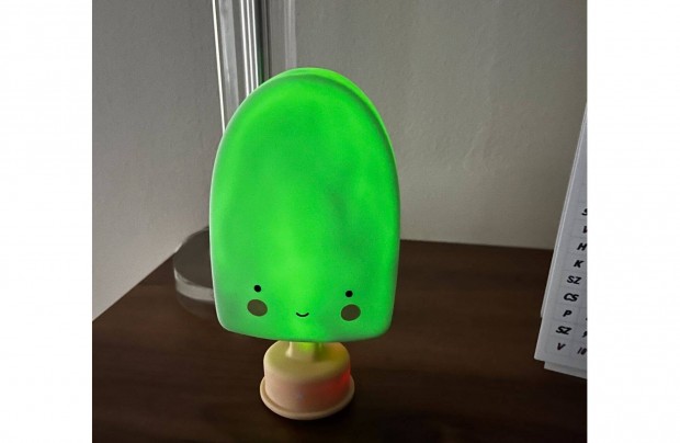 Lámpa éjjeli fény gyerekszoba led fagyi alakú Új