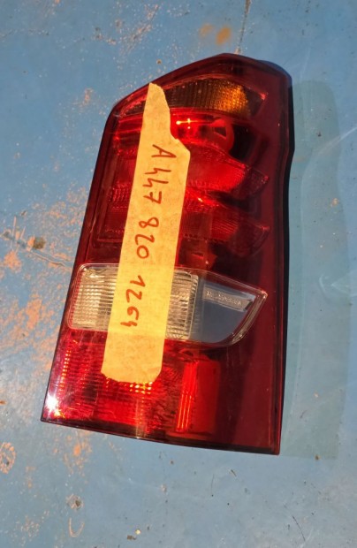 Lámpa hátsó w447 eladó