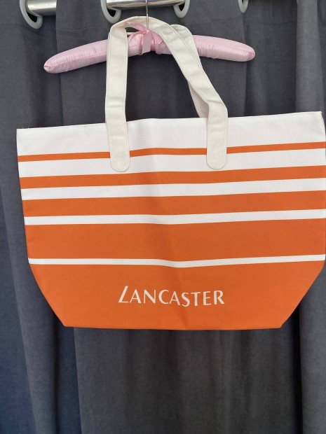 Lancaster strandtska, shopper