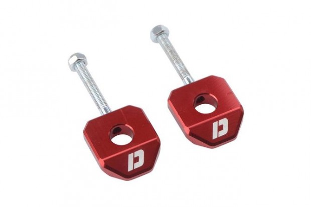 Láncfeszítő kerék tengely 15mm Doppler Alu CNC piros Derbi / Gilera /