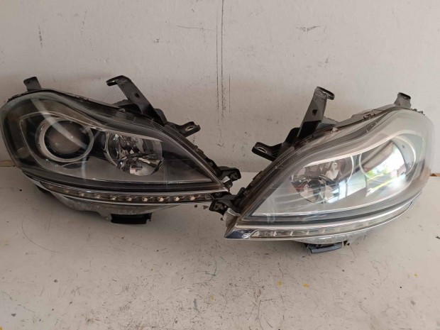 Lancia Delta III jobb , bal els� f�nysz�r�