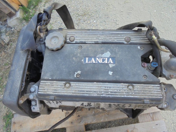 Lancia Delta / Barchetta 1.8B komplett motor (835C2000)