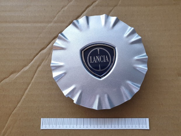 Lancia Musa gyári új felni közép kupak 51799580