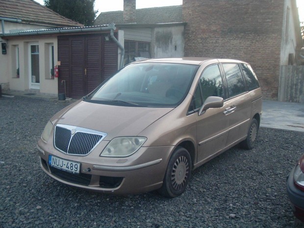 Lancia Phedra 2.2 16v JTD DPF Emblema