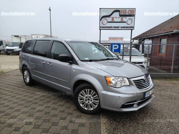 Lancia Voyager 2.8 DS Platinum (Automata) (7 sz...