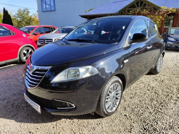 Lancia Ypsilon 1.2 8V Gold 1 Tulajos 101.792- K...