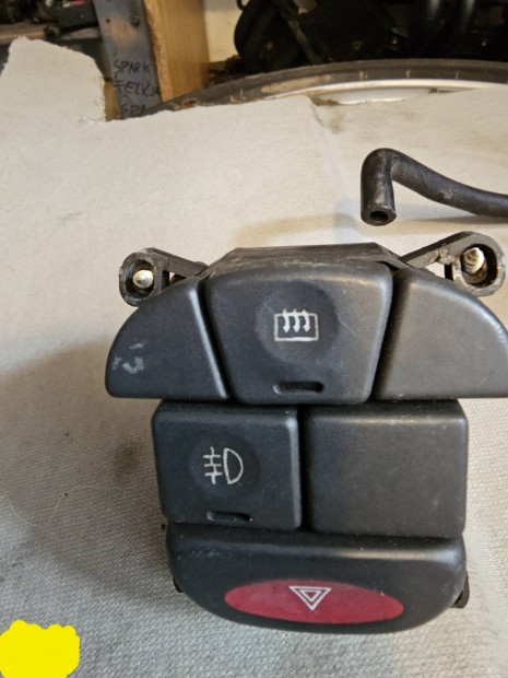 Lancia Ypsilon 1 Ablakfts vszvillog kdlmpa kapcsol 6000