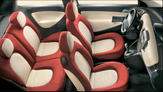 Lancia Ypsilon (20032011) komplett �l�sgarnit�ra bord�/kr�m