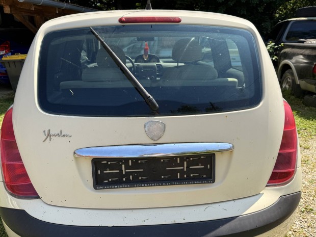 Lancia Ypsilon (3 ajts) 1.2B csomagtr ajt