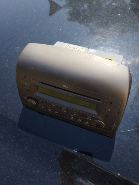 Lancia Ypsilon gyri rdi