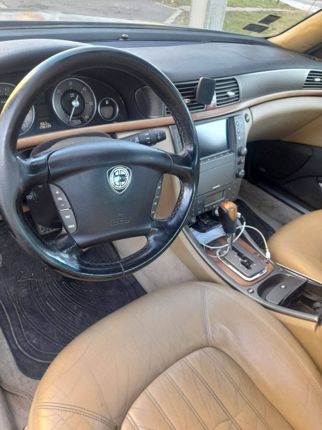 Lancia thesis 2,4 jtd alkatrszek eladk