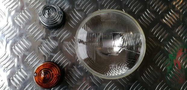 Land Rover Defender fnyszr j