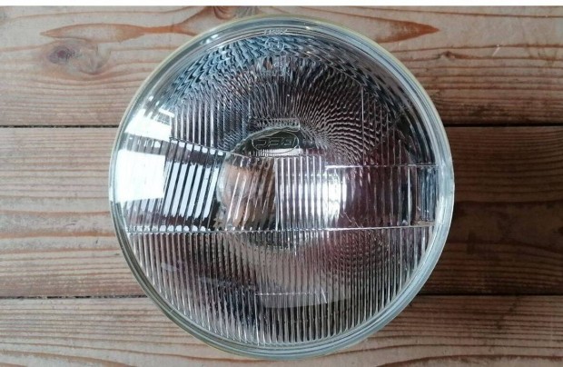 Land Rover Defender �j f�nysz�r�