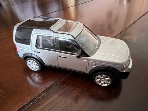Land Rover Discovery 1:43