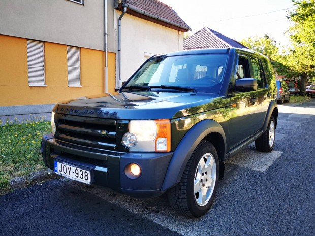 Land Rover Discovery 2.7 3 TDV6 SE Magánszemély...