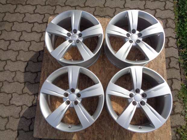 Land Rover Gyri alufelni 19-es, nyoms szenzorral jszeren elad