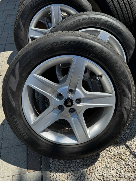 Land Rover Range Rover Gyári Alufelni 4 évszakos Pirelli Gumival 5 db